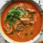 Kokos Curry Suppe mit Hähnchen