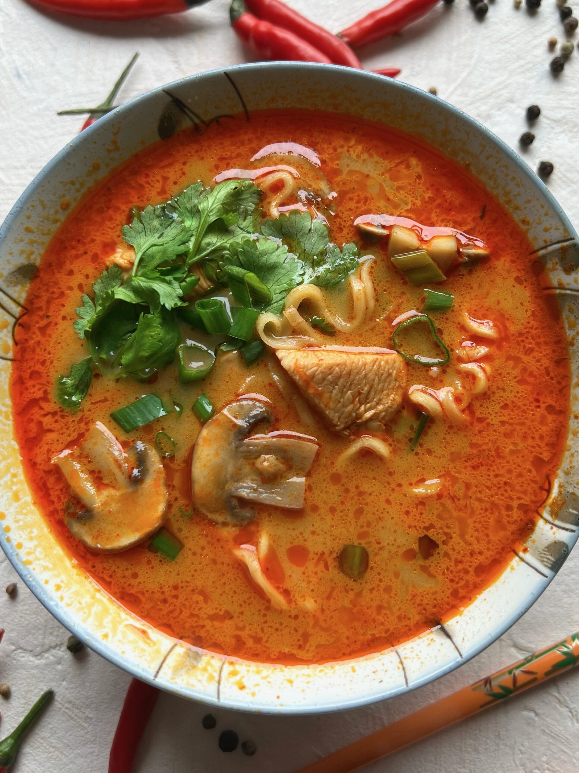 Hähnchen Curry Suppe